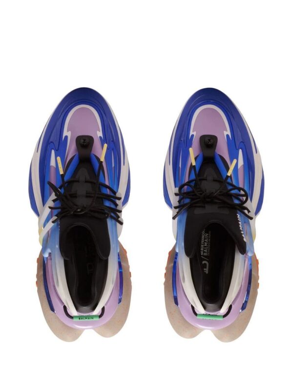 19072716_41909855_1000.jpg Balmain Unicorn low-top sneakers
