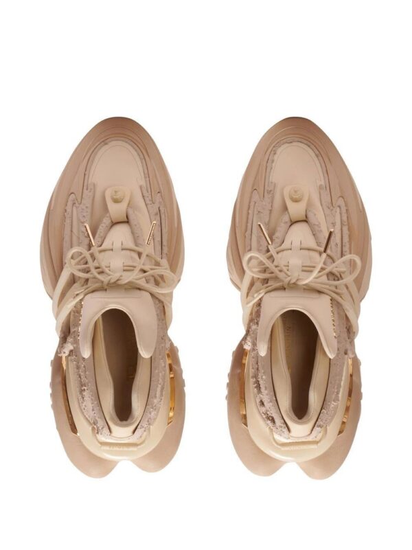 19073318_41935492_1000-1.jpg Balmain Unicorn low-top sneakers