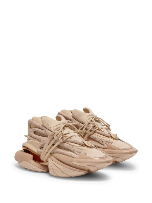 19073318_41935493_1000.jpg Balmain Unicorn low-top sneakers