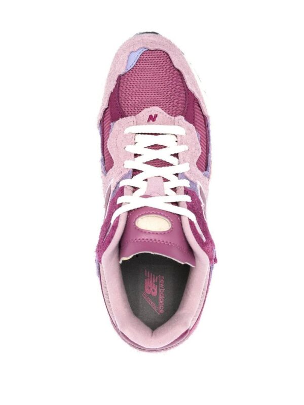 19078767_41667146_1000-1.jpg New Balance 2002R Protection Pack low-top sneakers