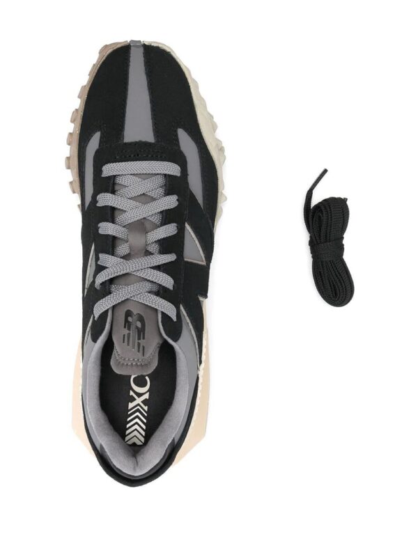 19080320_41675142_1000_a1d6f87b-6e51-4434-aef6-9aa8a8bb1733-1.jpg New Balance XC-72 low-top sneakers