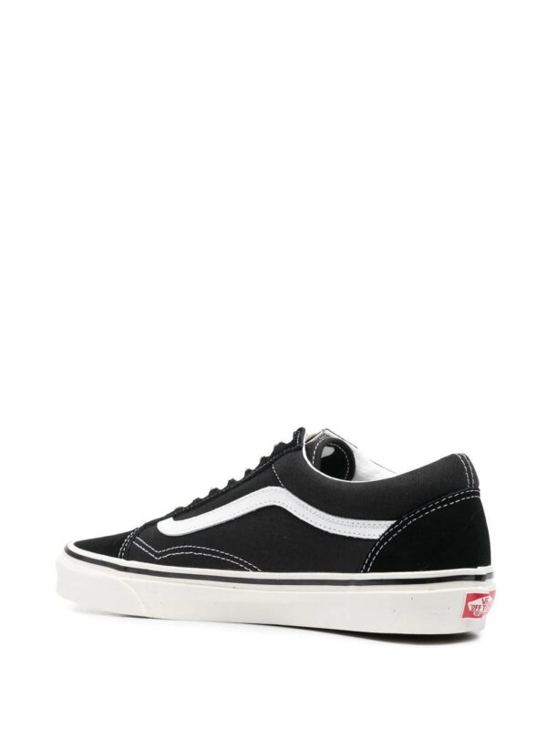 19099788_41984754_1000_2f561dcc-40f8-40d4-961e-a8640e1e25f3.jpg Vans Old Skool 36 DX sneakers
