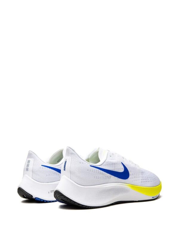 19110255_41740649_1000_a2a269ba-b7d0-448e-991d-415db7434036.jpg Nike Air Zoom Pegasus 37 sneakers