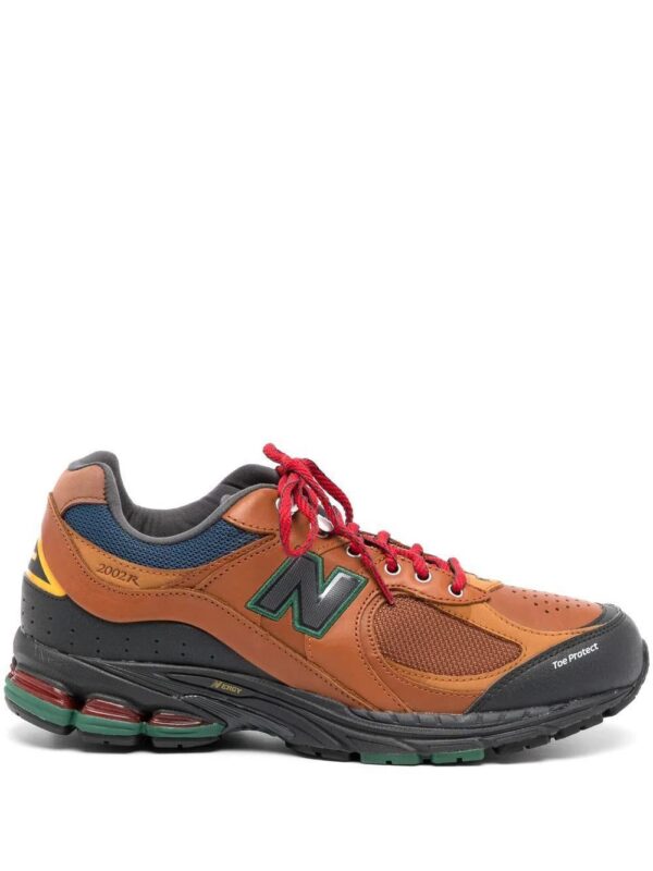 19111140_42466394_1000-1.jpg New Balance 2002R panelled sneakers
