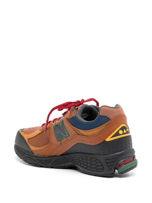 19111140_42466395_1000-1.jpg New Balance 2002R panelled sneakers
