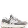 19123871_41937331_1000-1.jpg New Balance logo-patch panelled sneakers