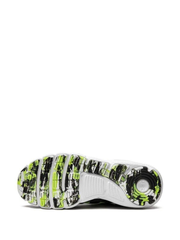 19124053_41804745_1000.jpg Under Armour Charged Assert 9 sneakers