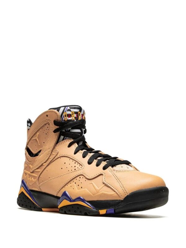 19129728_42538568_1000-1.jpg Jordan Air Jordan 7 sneakers