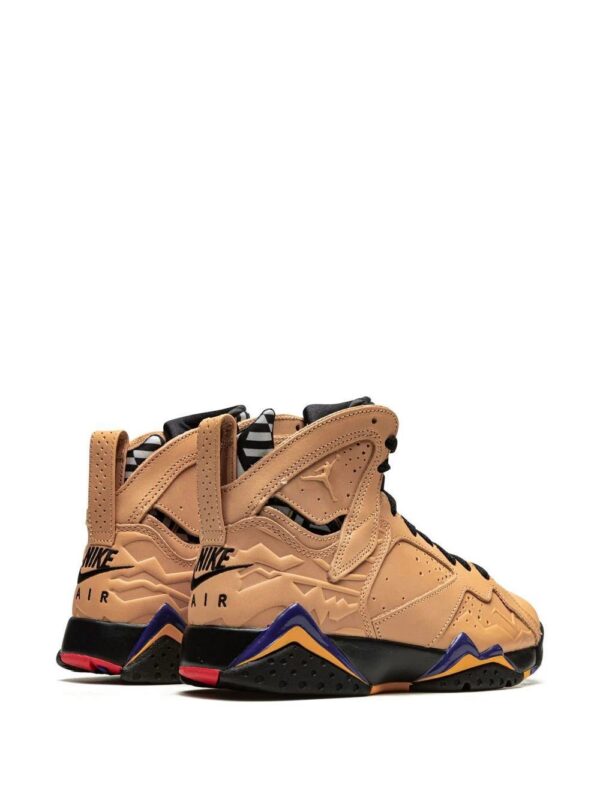 19129728_42538569_1000-1.jpg Jordan Air Jordan 7 sneakers