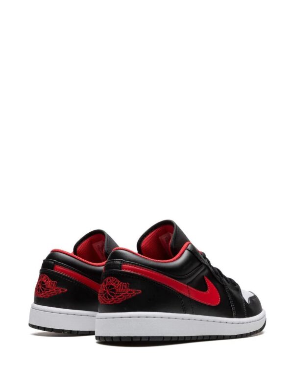 19139022_41825945_1000.jpg Jordan Air Jordan 1 Low sneakers