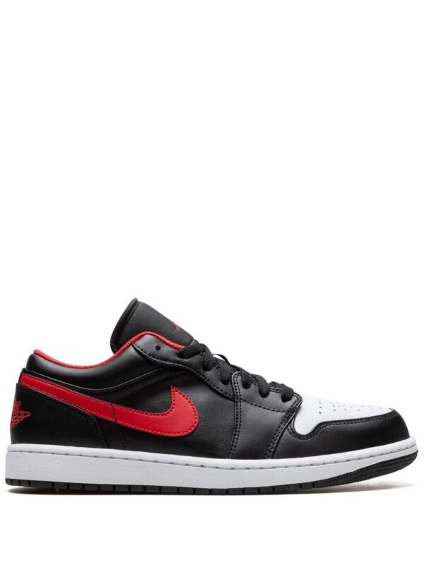 19139022_41825946_1000.jpg Jordan Air Jordan 1 Low sneakers