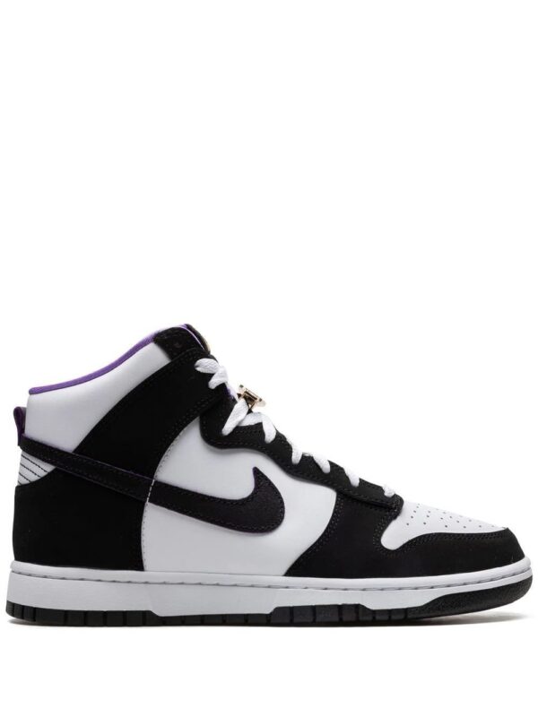 19148075_41857378_1000.jpg Nike Dunk High “World Champions” sneakers