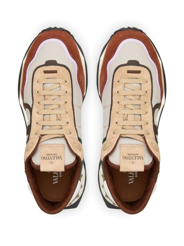 19182350_42185900_1000.jpg Valentino Garavani Netrunner low-top sneakers