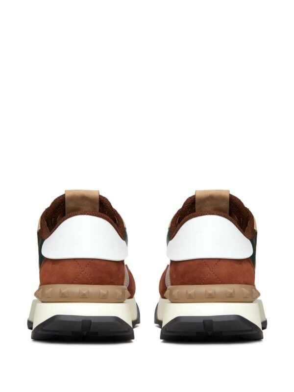 19182350_42186845_1000_2e369c8a-c1bd-4cf8-ac67-dd314cdee6d1.jpg Valentino Garavani Netrunner low-top sneakers