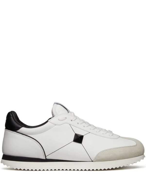 19182398_42180879_1000.jpg Valentino Garavani Stud Around low-top sneakers