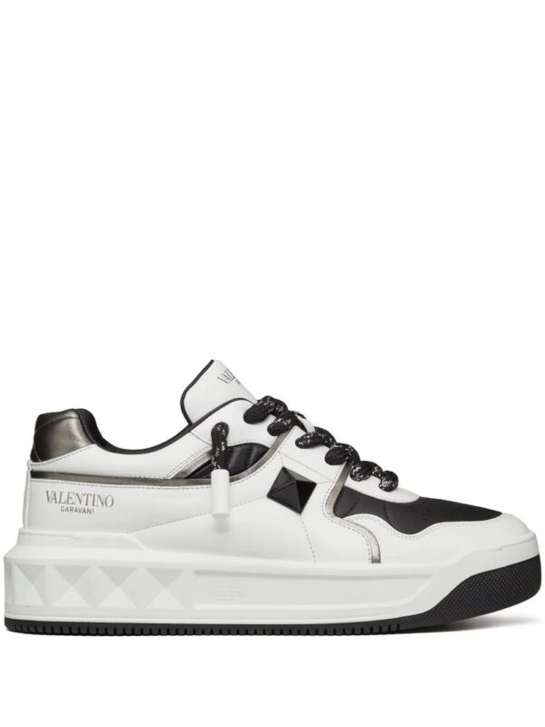19184380_42181812_1000.jpg Valentino Garavani One Stud XL low-top sneakers