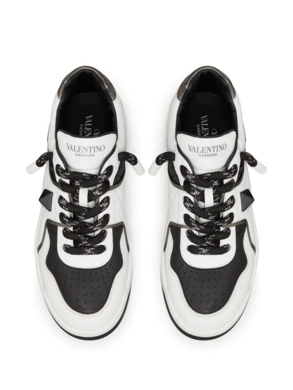 19184380_42182856_1000.jpg Valentino Garavani One Stud XL low-top sneakers