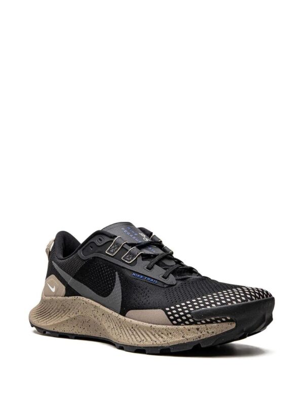 19201492_42072055_1000-1.jpg Nike Pegasus Trail 3 low-top sneakers