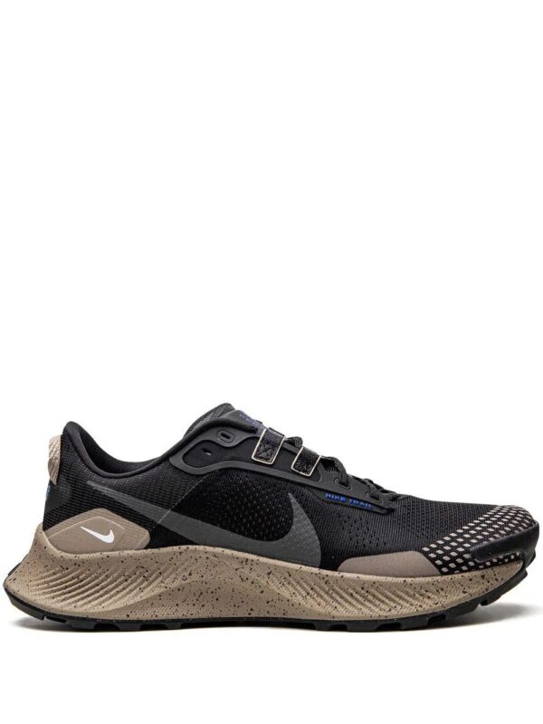 19201492_42072057_1000-1.jpg Nike Pegasus Trail 3 low-top sneakers