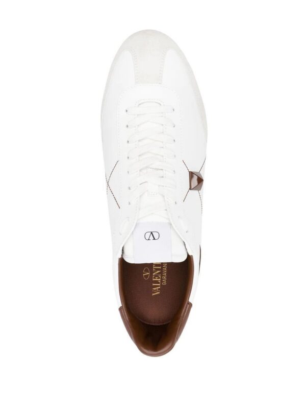 19214575_43979132_1000.jpg Valentino Garavani Retrorunner low-top sneakers