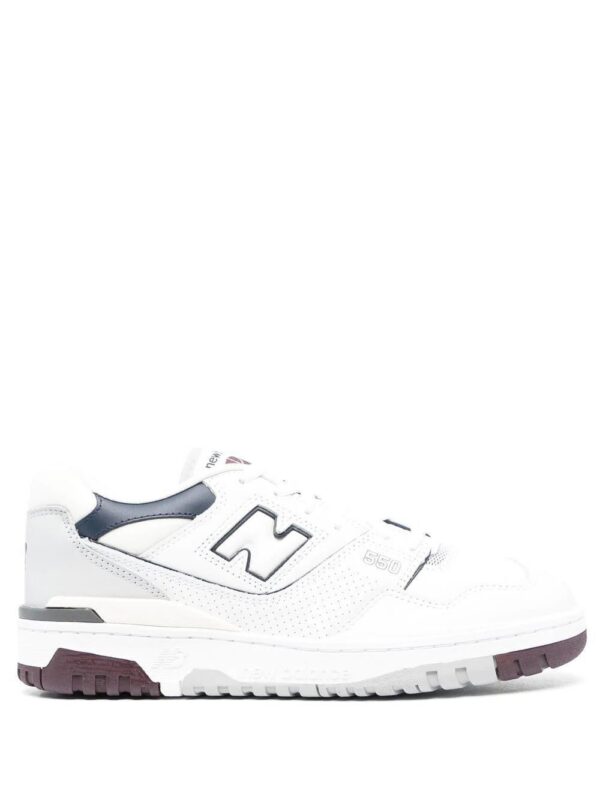 19226064_42160984_1000-1.jpg New Balance 550 low-top sneakers