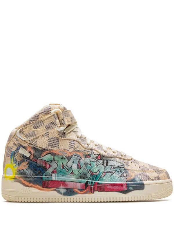 19229797_42649827_1000-1.jpg Nike x Louis Vuitton Air Force 1 Mid sneakers