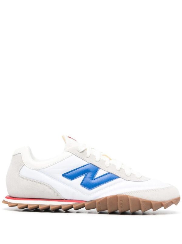 19230208_42132218_1000.jpg New Balance RC30 low-top sneakers