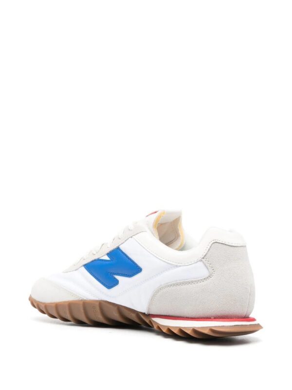 19230208_42132220_1000.jpg New Balance RC30 low-top sneakers