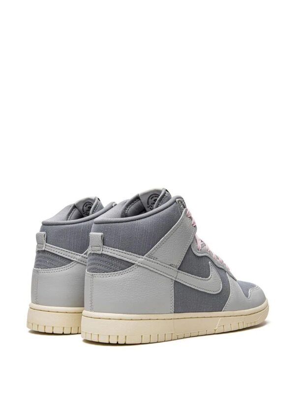 19246505_42147336_1000.jpg Nike Dunk Hi Retro “Certified Fresh” sneakers
