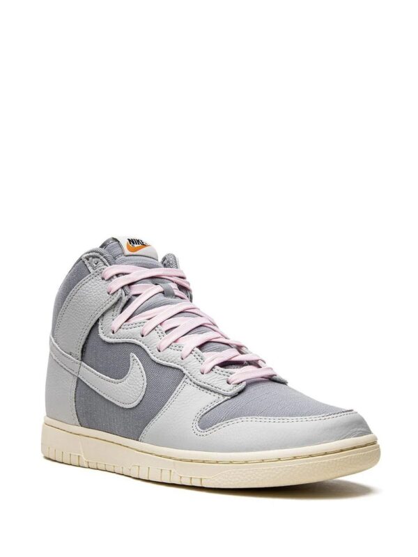19246505_42148138_1000.jpg Nike Dunk Hi Retro “Certified Fresh” sneakers