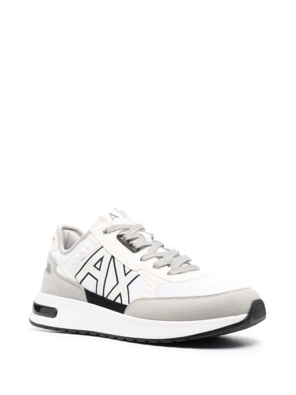 19247447_42581423_1000-1.jpg Armani Exchange low-top lace-up sneakers