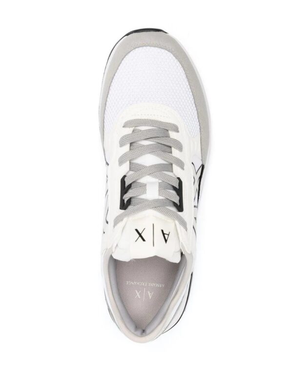 19247447_42582133_1000-1.jpg Armani Exchange low-top lace-up sneakers