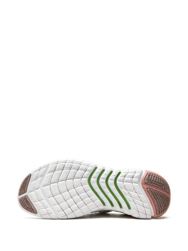 19256116_42649294_1000-1.jpg Nike Free Run 5.0 low-top sneakers