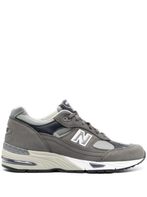 19262525_42204415_1000-1.jpg New Balance 991 lace-up sneakers