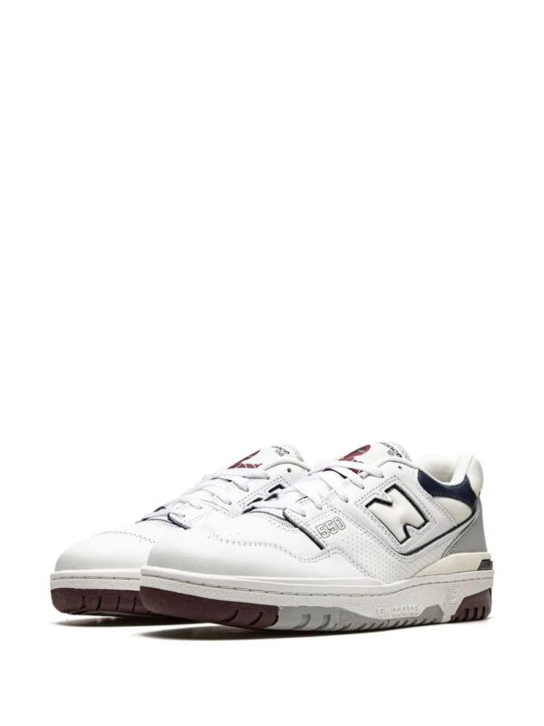 19265495_43211191_1000-1.jpg New Balance 550 low-top sneakers
