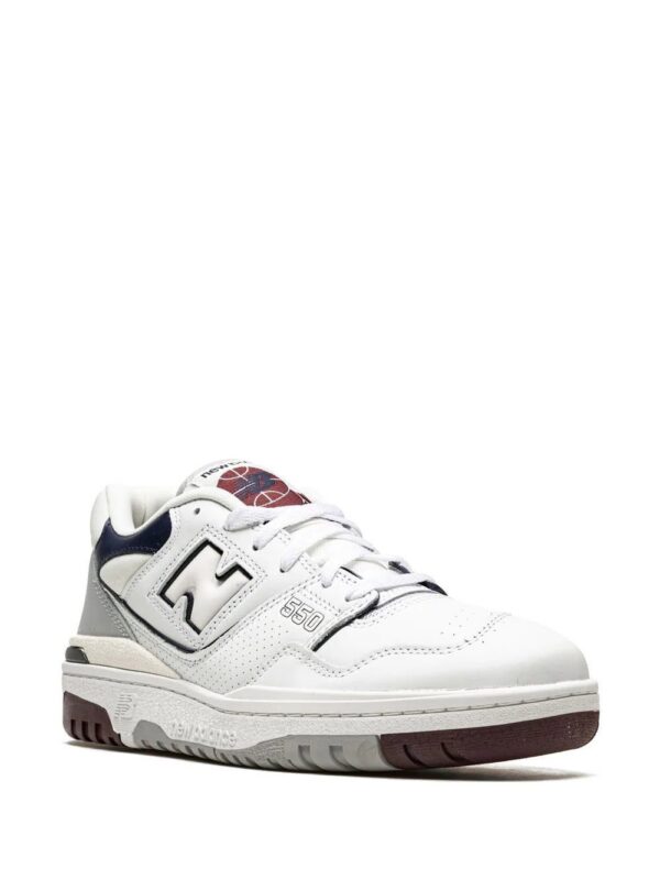 19265495_43211196_1000-1.jpg New Balance 550 low-top sneakers