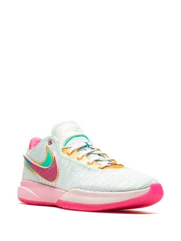 Nike LeBron 20 low-top sneakers