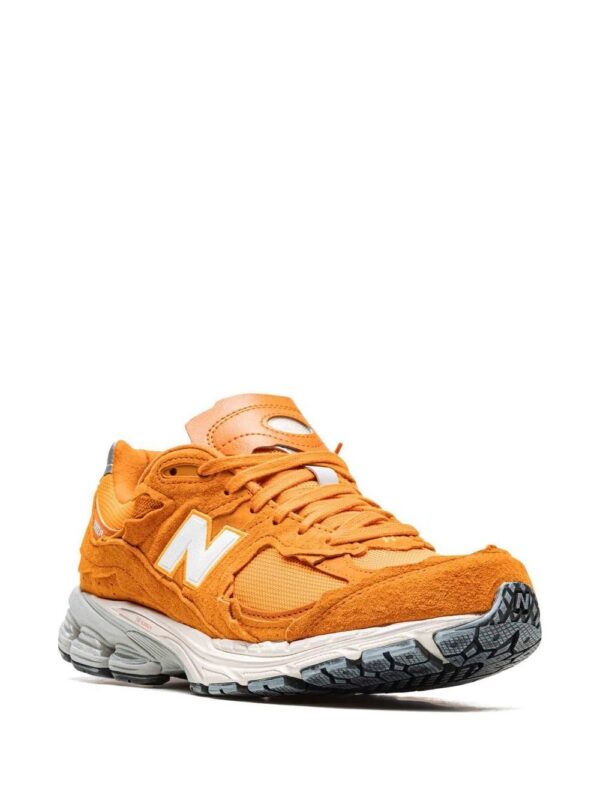 19267004_42127115_1000.jpg New Balance 2002R "Vintage Orange" sneakers