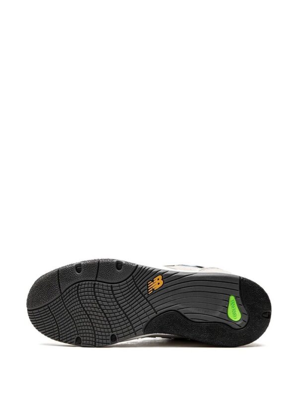 19272984_42251435_1000-1.jpg New Balance 1010 low-top sneakers