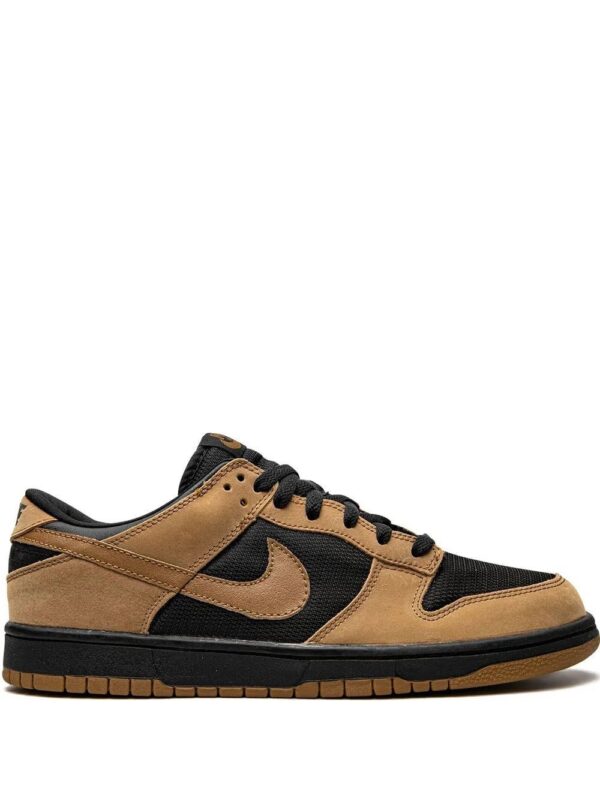 19275231_42250271_1000-1.jpg Nike Dunk Low Pro sneakers
