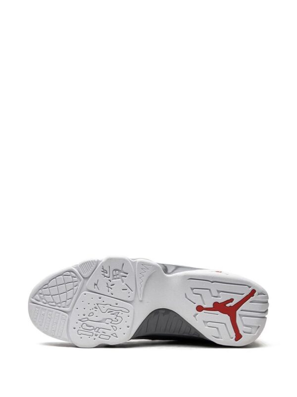 19285452_42428913_1000-1.jpg Jordan Air Jordan 9 "Fire Red" high-top sneakers