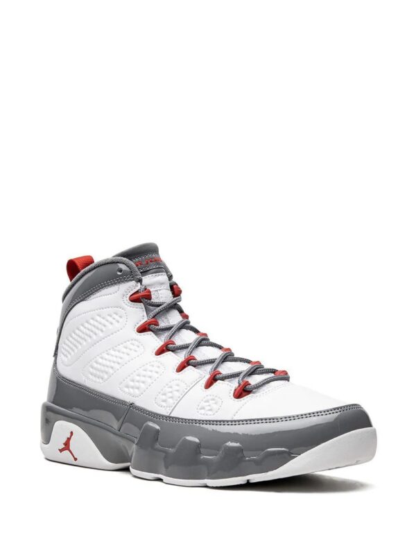 19285452_42428918_1000-1.jpg Jordan Air Jordan 9 "Fire Red" high-top sneakers