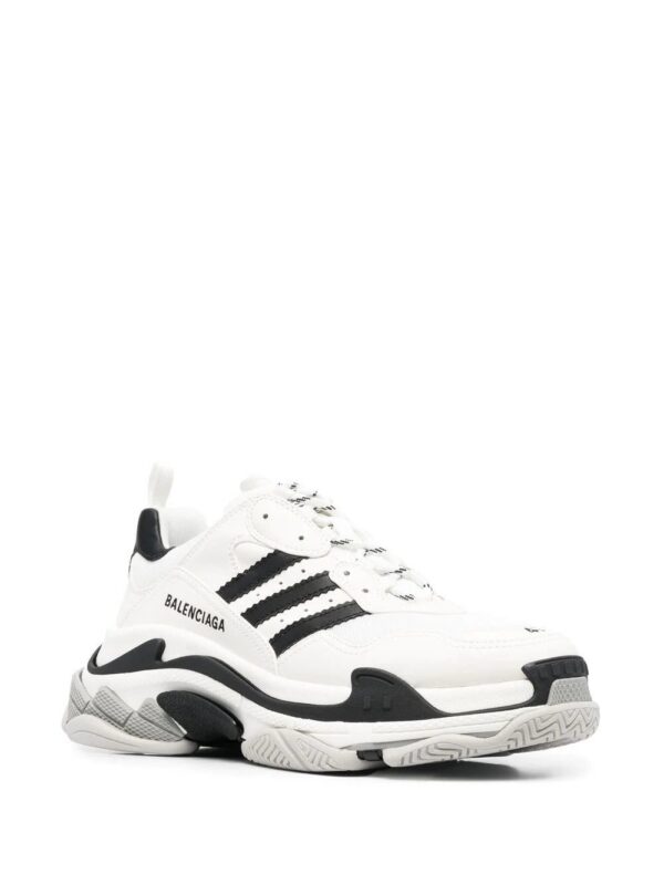 19286418_42474652_1000.jpg Balenciaga x adidas Triple S sneakers