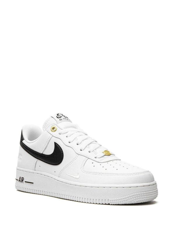 19302851_42366108_1000.jpg Nike Air Force 1 '07 LV8 sneakers