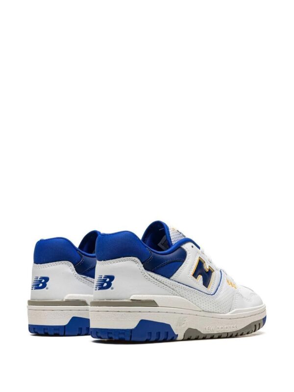 19312535_42362805_1000-1.jpg New Balance 550 low-top sneakers