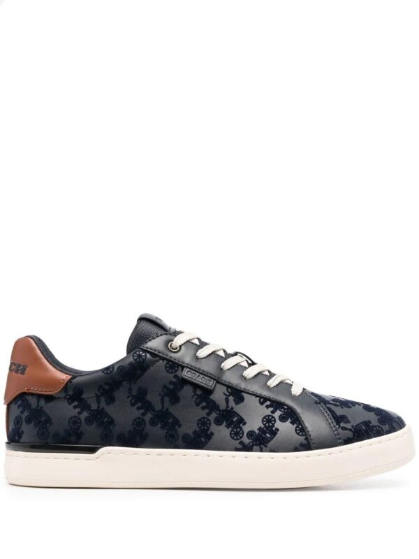 19312650_42466896_1000-1.jpg Coach Horse & Carriage motif sneakers
