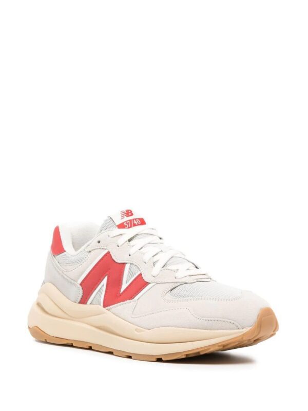 19332660_44045391_1000-1.jpg New Balance 57/40 low-top sneakers
