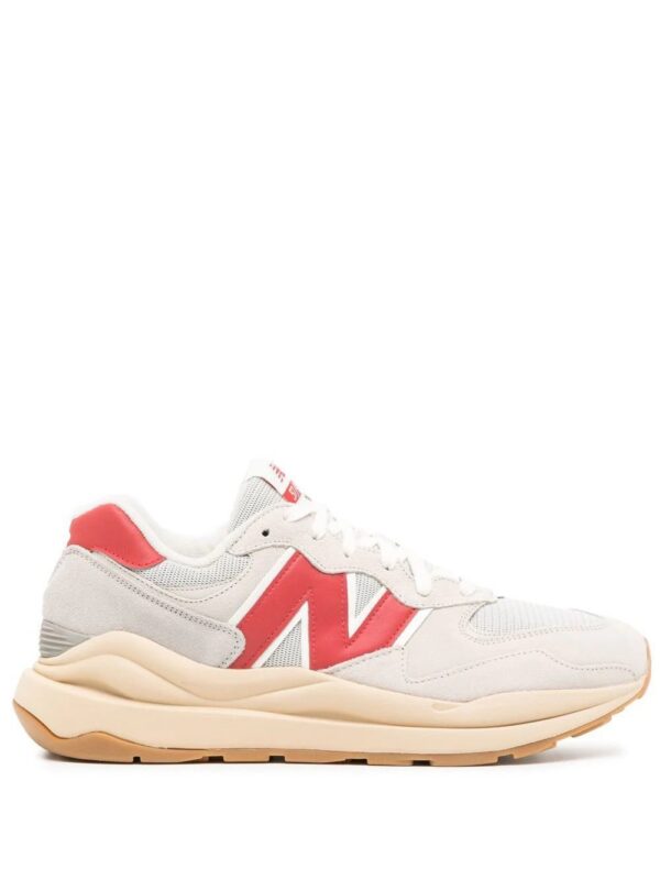19332660_44045393_1000-1.jpg New Balance 57/40 low-top sneakers