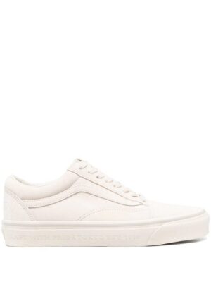 19349008_42549860_1000.jpg Vans x Neighborhood Old Skool low-top sneakers