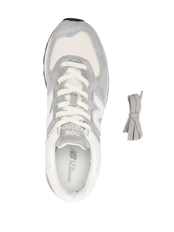 19360740_42560040_1000-1.jpg New Balance 574 Legacy sneakers